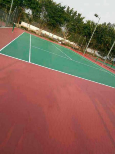 供应硅PU网球场施工、塑胶球场地面施工、塑胶球场工程、球场翻新