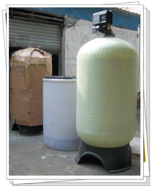 供应Φ12002400-4896玻璃钢罐 水怎么样去黄水处理玻璃钢罐