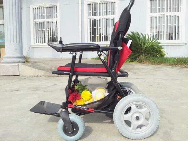 北京市上海威之群1023-16雨燕电动轮椅厂家